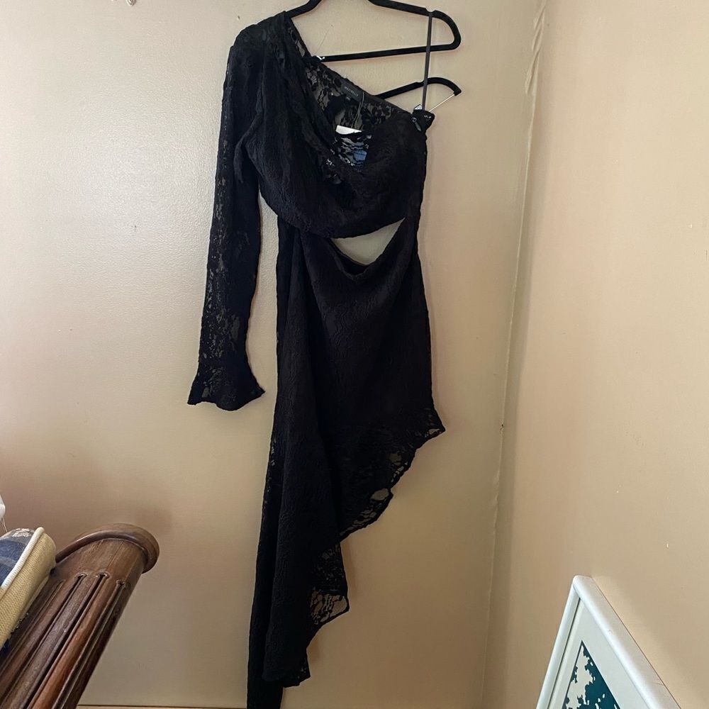 Majorelle Annel Dress Black Lace Asymmetrical Cut Out Going Out Revolve Sz L NWT - Picture 11 of 12